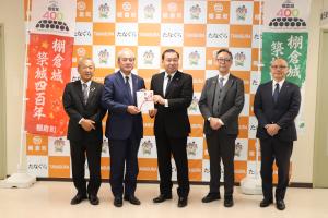 1.28　企業版ふるさと納税贈呈式